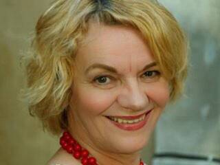 에로틱 한 영상 채팅 MadlenHairy