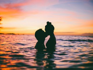 에로틱 한 영상 채팅 MadmenLovers