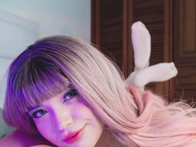 프로필 사진 MaeMiller-1