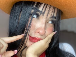 에로틱 한 영상 채팅 MaeMiller