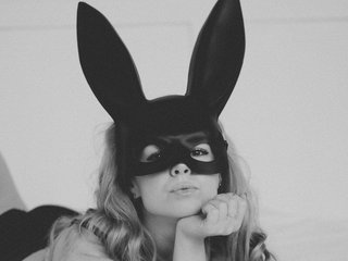 에로틱 한 영상 채팅 Magn1ficul