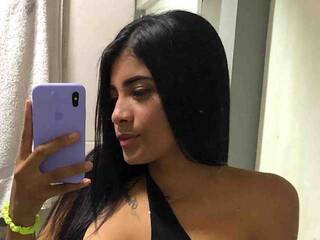 에로틱 한 영상 채팅 MagucitaHot