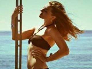 에로틱 한 영상 채팅 maidanna