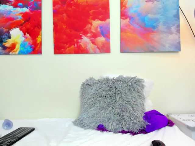 방송 스크린 샷 maily-stuart