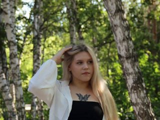 에로틱 한 영상 채팅 Malisha-kiss