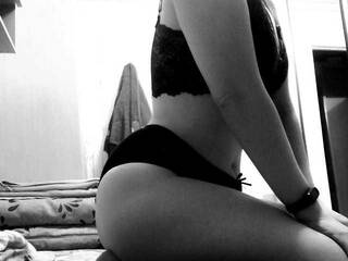 에로틱 한 영상 채팅 malonita