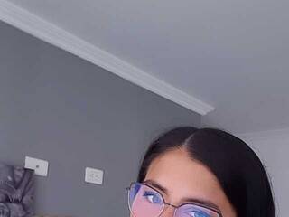 에로틱 한 영상 채팅 Margarita-Sh