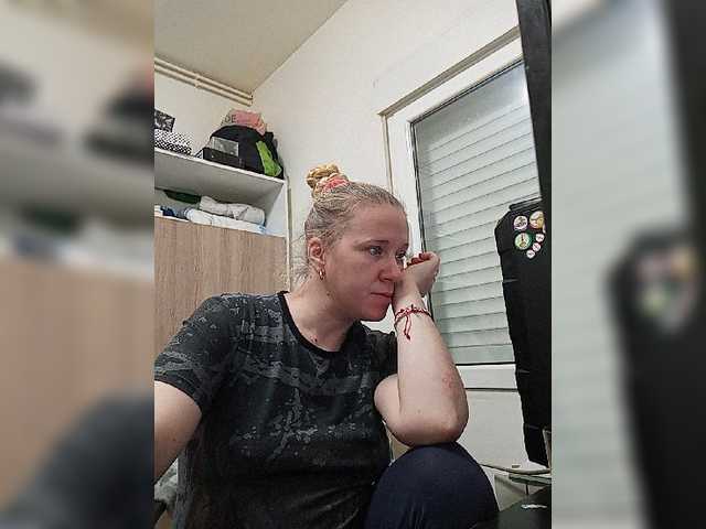 방송 스크린 샷 lorenarubia