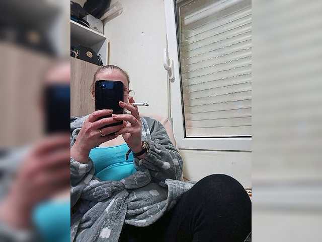 방송 스크린 샷 lorenarubia