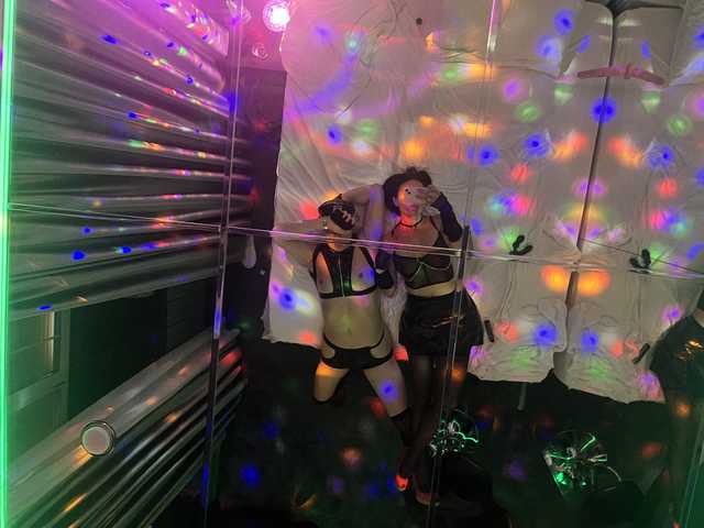 프로필 사진 ShowTwins