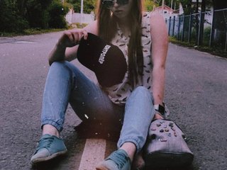 에로틱 한 영상 채팅 MarishaHUB