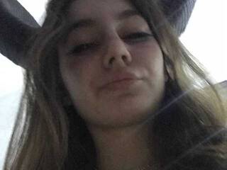 에로틱 한 영상 채팅 Marishka0-0