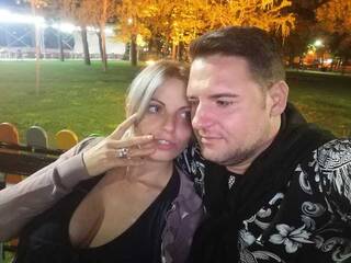 에로틱 한 영상 채팅 couple-cute