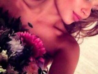 에로틱 한 영상 채팅 maryjayy