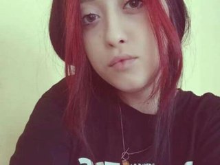 에로틱 한 영상 채팅 MarylinxMilly