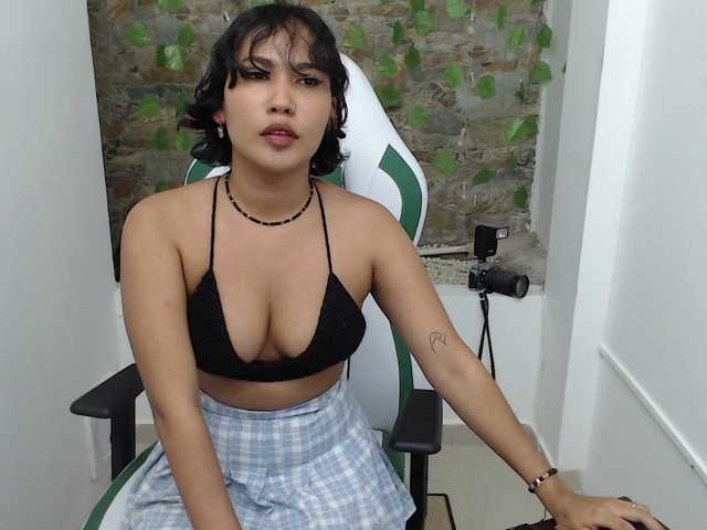 사진 MaryRouss my lovense is connect come play with me