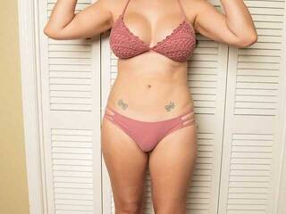 에로틱 한 영상 채팅 Maskedbootie