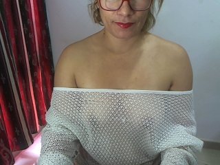 사진 maturesmilfx9 sqrt.350. dp 250,dildo pussy 150 lovense active 300, flash 30