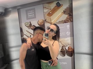 에로틱 한 영상 채팅 MaxKrisry