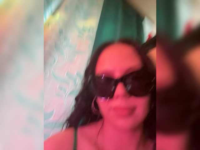 방송 스크린 샷 MayaMoreno1