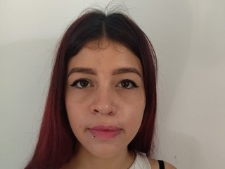 에로틱 한 영상 채팅 MayBakir