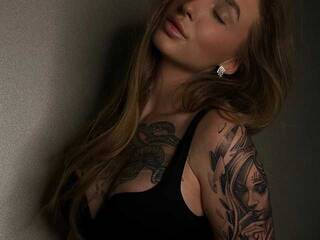 에로틱 한 영상 채팅 AnlinaW