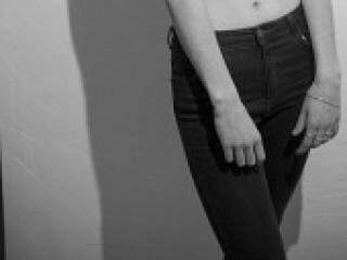 에로틱 한 영상 채팅 meffyqueen