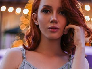 에로틱 한 영상 채팅 Megan-Monroe