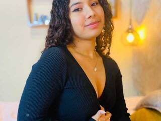 에로틱 한 영상 채팅 meganhill-1