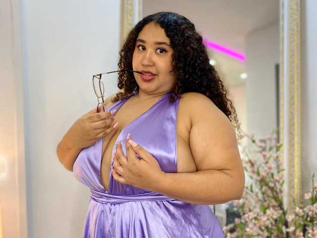 프로필 사진 MegannBoobs