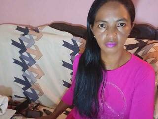 에로틱 한 영상 채팅 Meganqueen