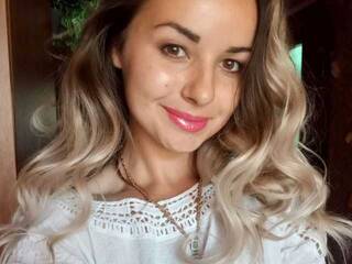 에로틱 한 영상 채팅 Meganredfox