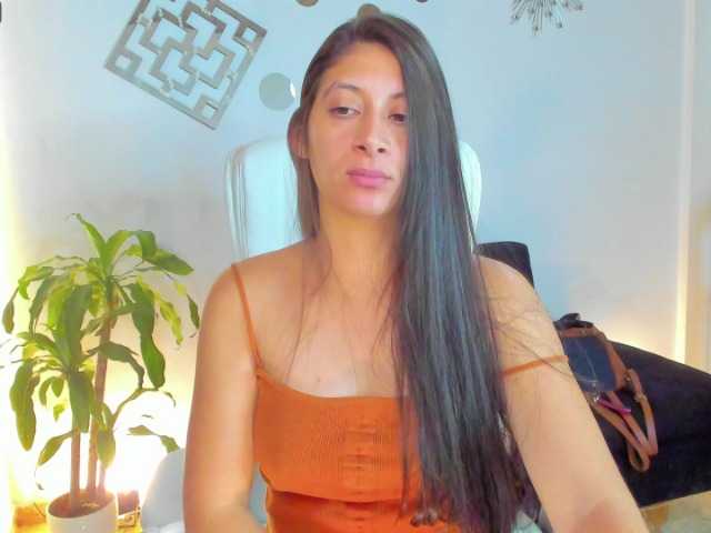 방송 스크린 샷 MeganWhite