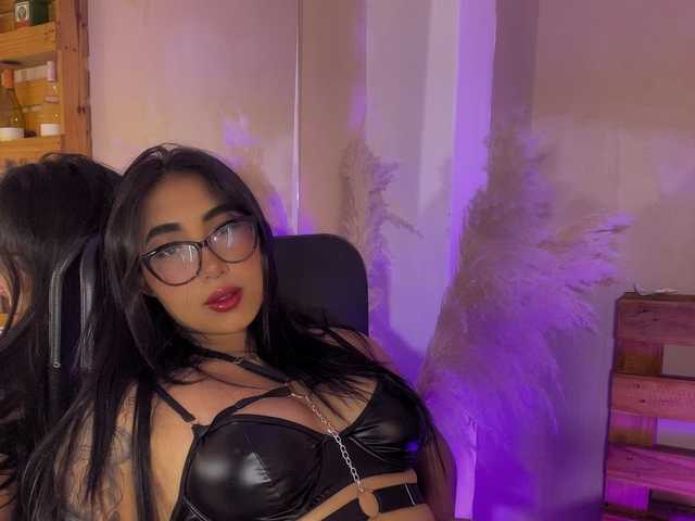 프로필 사진 melanieecox