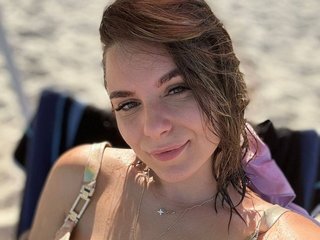 에로틱 한 영상 채팅 MelanieHartley