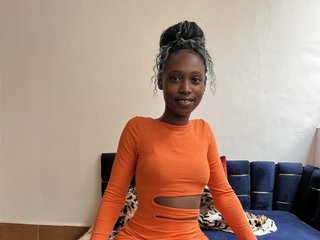 에로틱 한 영상 채팅 Melaninebonyxxx