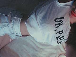 에로틱 한 영상 채팅 melanisa