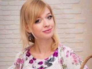 에로틱 한 영상 채팅 melanthe