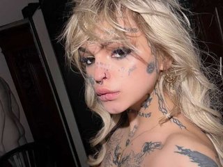 에로틱 한 영상 채팅 MelindaArnold