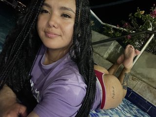 에로틱 한 영상 채팅 Mellani-tay