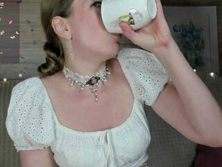 에로틱 한 영상 채팅 Melodey