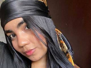 에로틱 한 영상 채팅 melodiipierce1