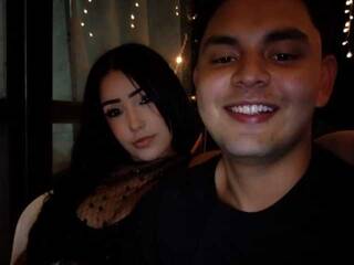 에로틱 한 영상 채팅 MelyPeter