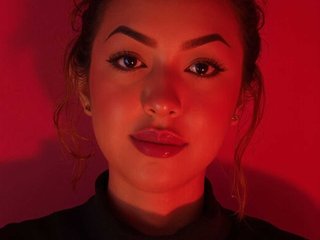 에로틱 한 영상 채팅 Melyzamek27