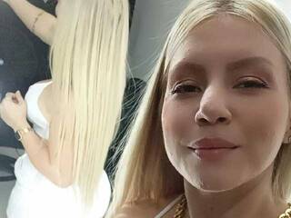 에로틱 한 영상 채팅 MercyLeon