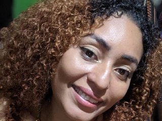 에로틱 한 영상 채팅 MIA-CLARCK