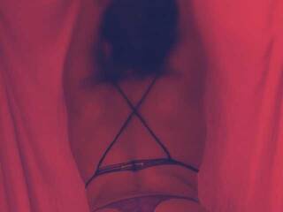 에로틱 한 영상 채팅 Mia023