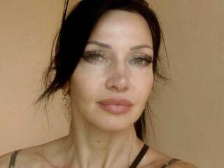 에로틱 한 영상 채팅 MiaAmour