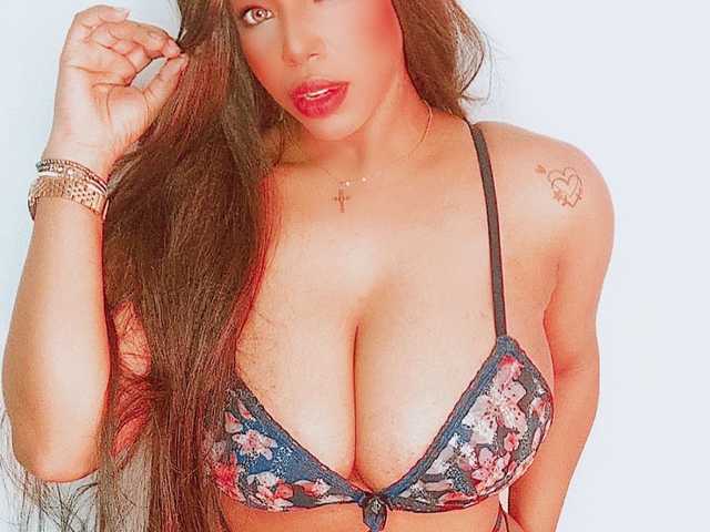 프로필 사진 MiaBigBoobs