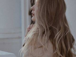 에로틱 한 영상 채팅 MiaDevil29